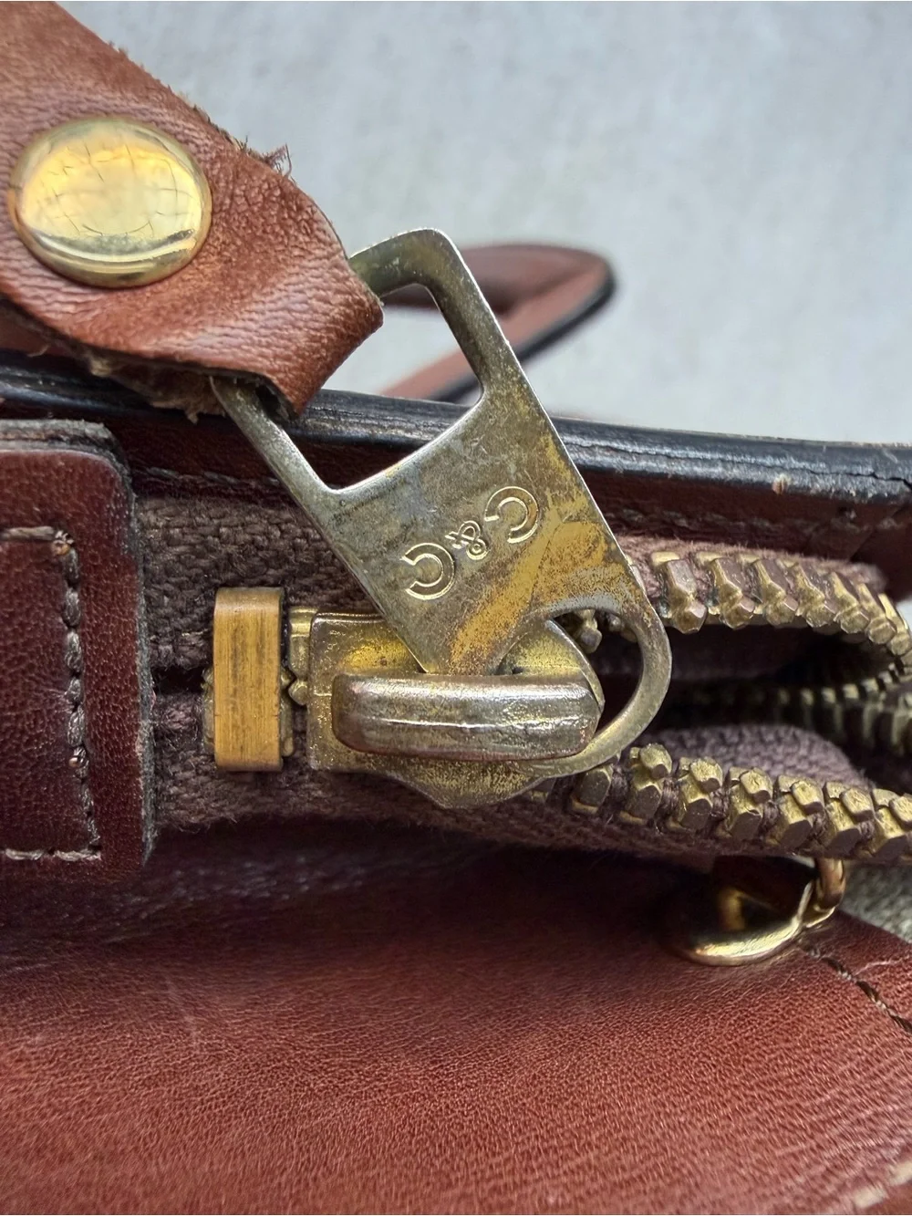 Vintage 1970s–1980s Brown Leather Portfolio Briefcase Document Case C&C Zipper